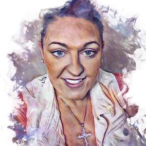 Meet your Posher, Hillary